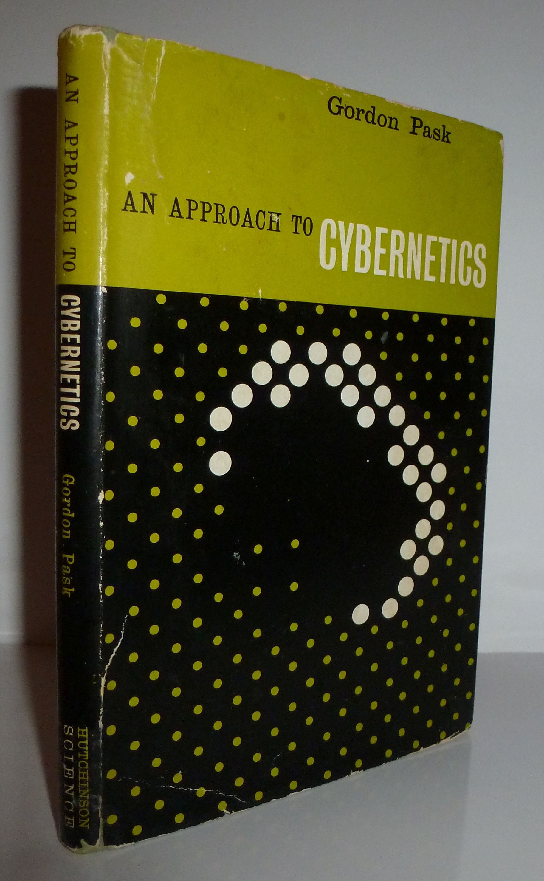 An Approach to Cybernetics